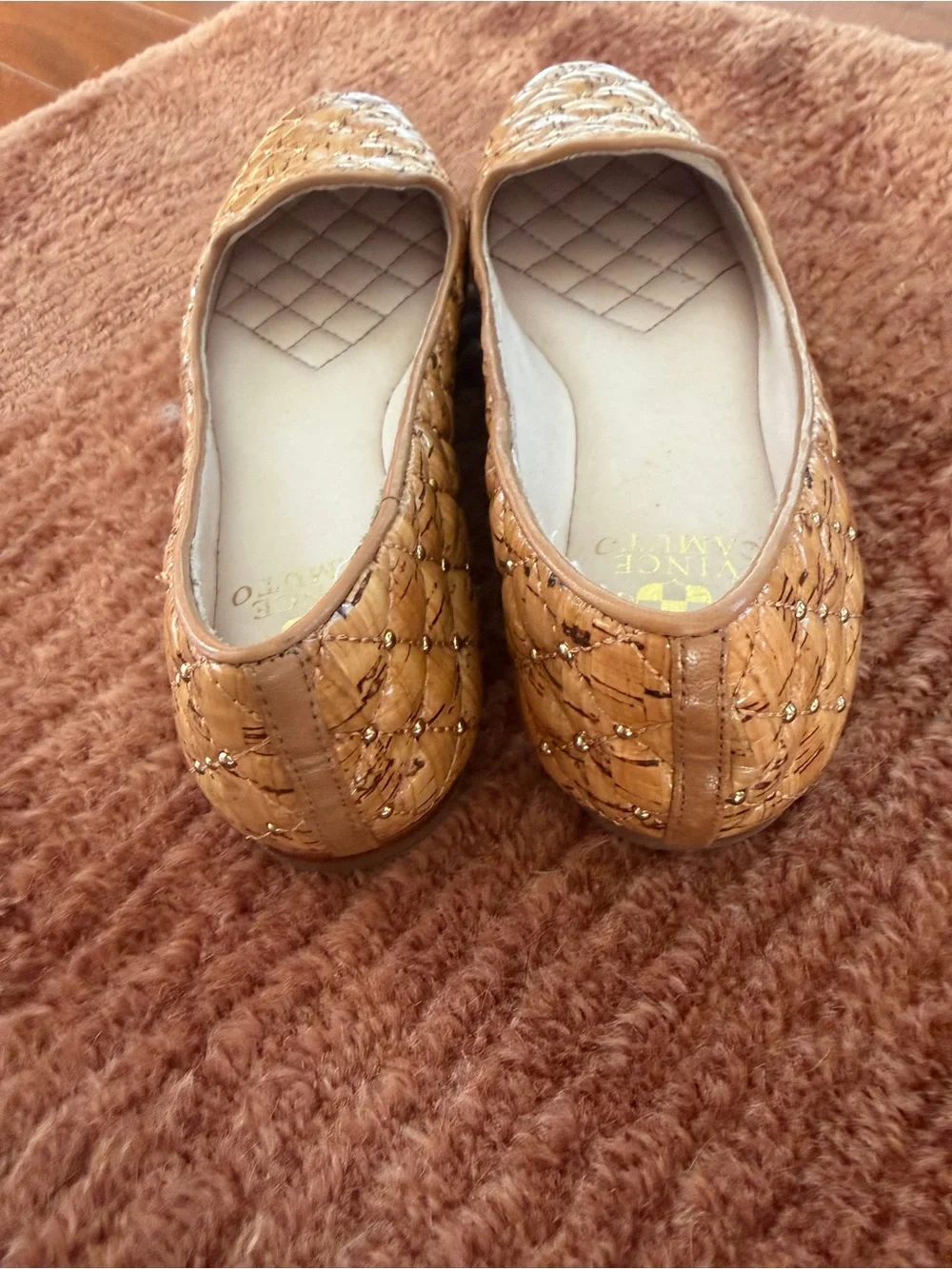 Vince Camuto 